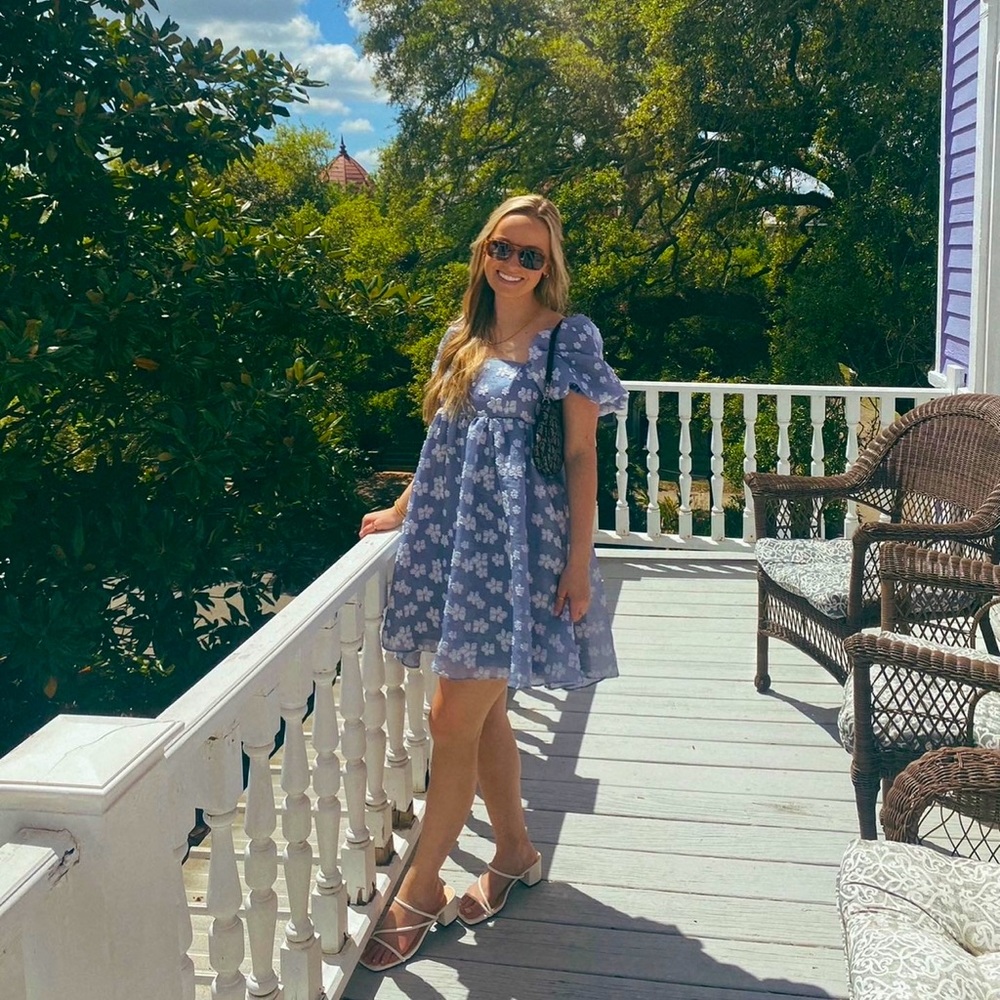 Vestique Flower Dress